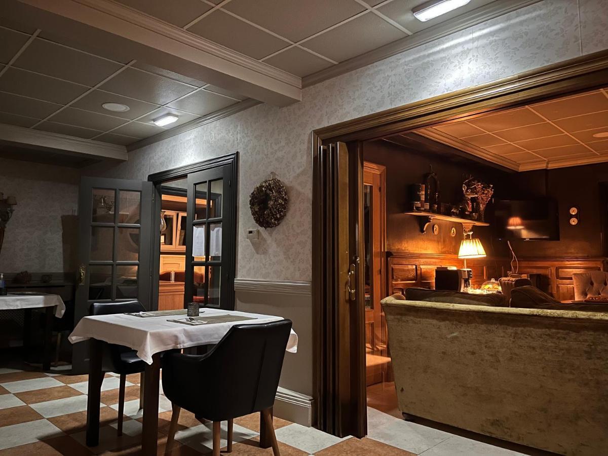 Affittacamere Casona Naviega Navia Esterno foto